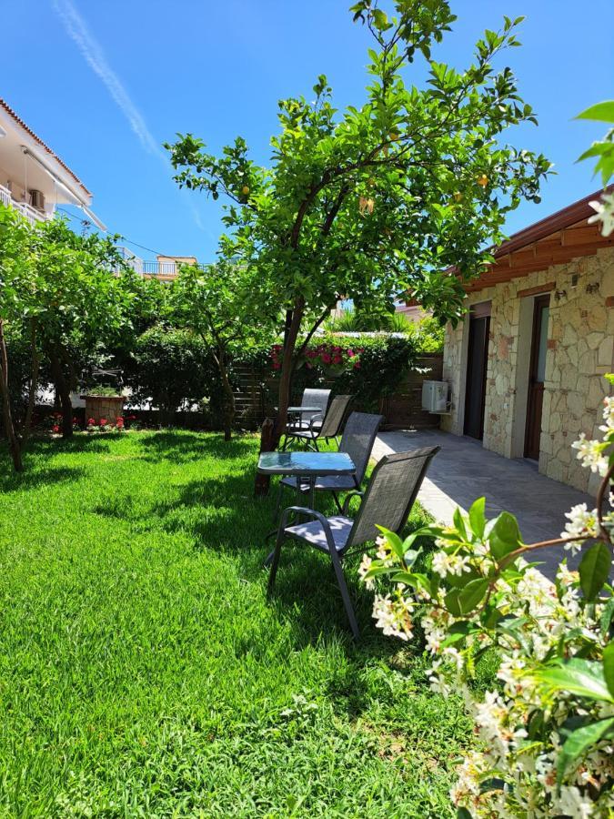 Citrus Garden Apartment