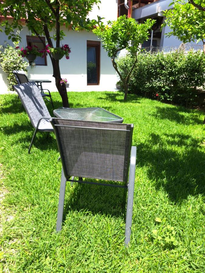 Citrus Garden Apartment